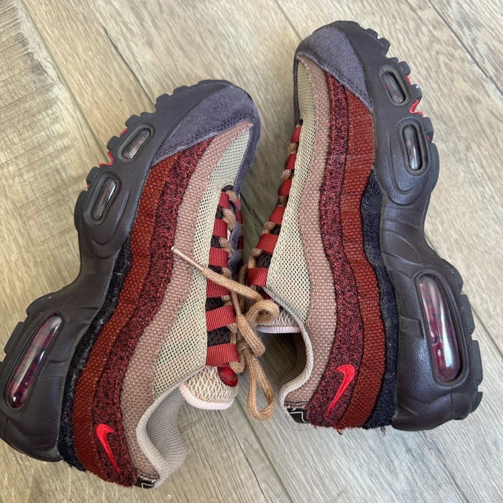 Nike Air Max 95 Anatomy of Air - Spine